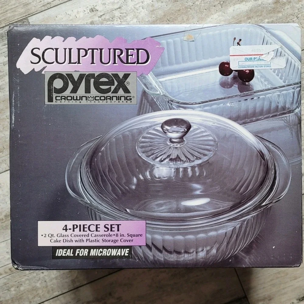 NOS Vintage Pyrex Sculptured 4-Pc Set New in Box‎ 2qt Casserole & 8